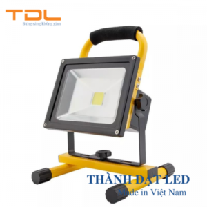 Den pha led tich dien 50w 2