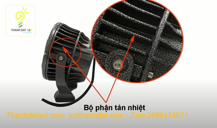 den-chieu-cay-36w-1 Đèn led rọi cột 36w