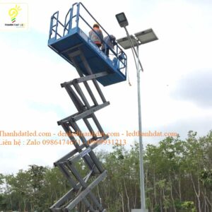 den duong nang luong mat troi 100w tdl du cong suat 1