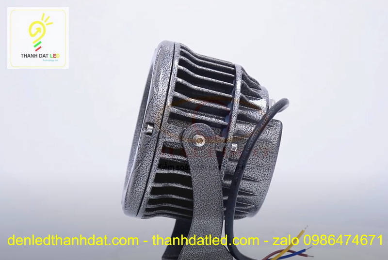 Đèn led rọi 15w hắt tòa nhà