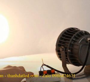 den led roi cot 18w hat chieu diem