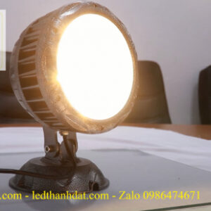 Đèn hắt tòa nhà 54w 4 den led roi cot 54w trang tri