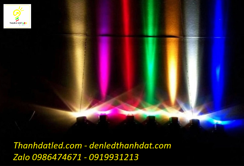 den-led-roi-cot-7mau đèn rọi cột 7 màu