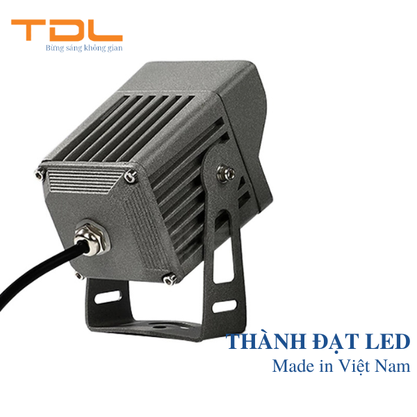 den-led-roi-cot-tdl-rc05-30w_2-2 ĐÈN LED RỌI CỘT TDL-RC05 30w TDL