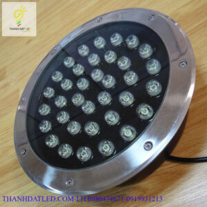 den led san vuon trang tri 1