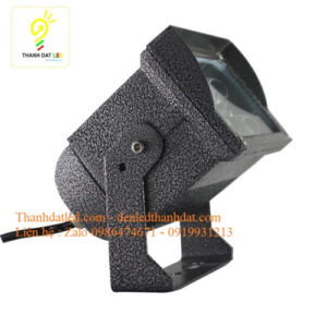 Đèn hắt tòa nhà 36w vuông 5 den led toa nha 36w vuong