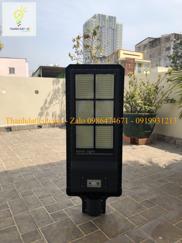 den-nang-luong-mat-troi-lien-the-180w-tdls21 đèn đường năng lượng mặt trời liền thể 180w