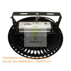 den nha xuong UFO 200w