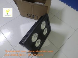 den pha led 200w ngoai troi