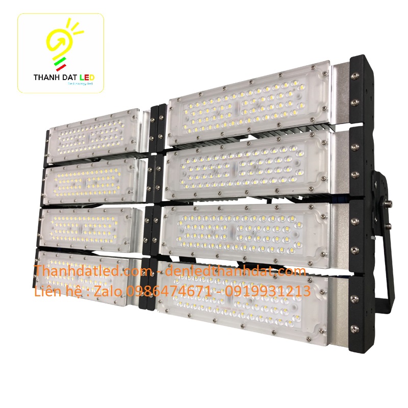 đèn pha led sân tennis