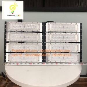 den pha led module 400w chong choi loa tennis