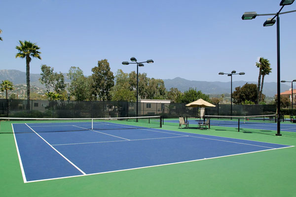 Sân tennis nhựa tổng hợp