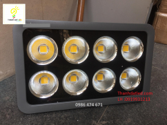 pha led 400w san bong 1