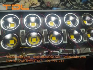 sua chua den pha led 1