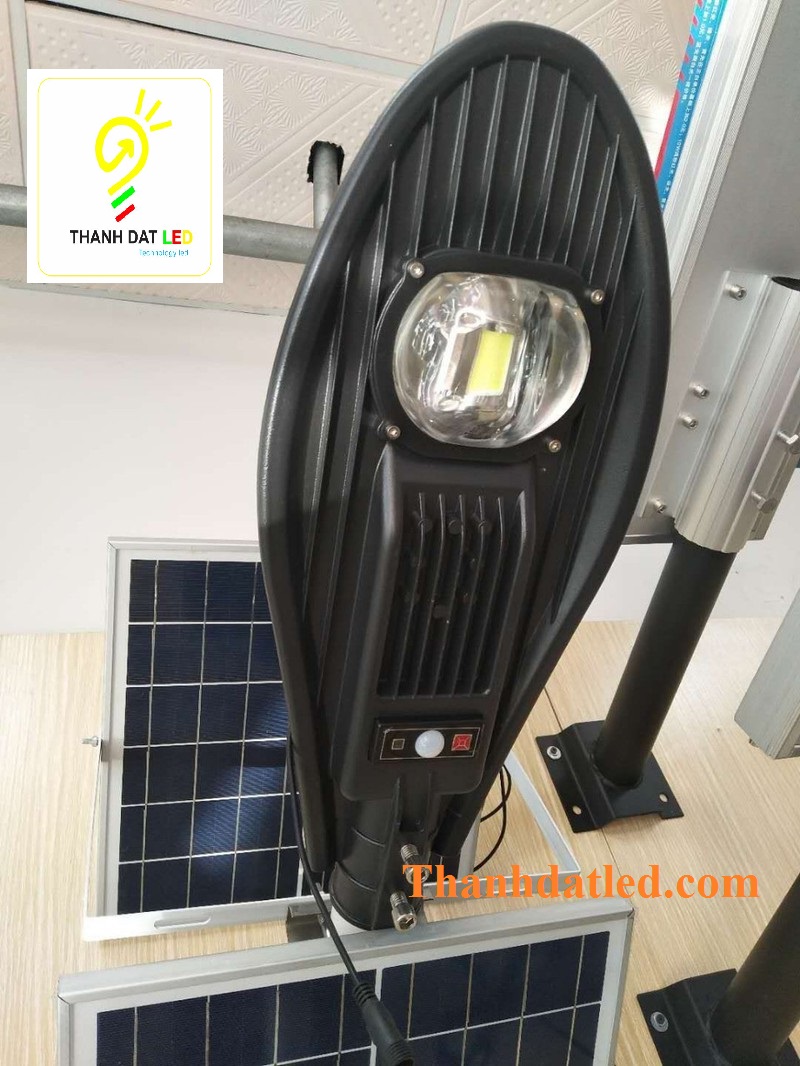 zzjchx_simg_d0daf0_800x1200_max den-duong-nang-luong-50w