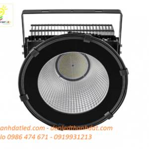 Đèn cẩu tháp 400w rọi 1 den cau thap 400w roi 1
