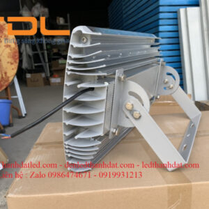 den chieu sang ngoai troi