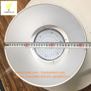 Đèn nhà xưởng UFO 200w Philips 5 den chieu sang nha thi dau