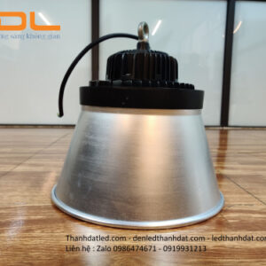 den chieu sang nha xuong ufo 100w