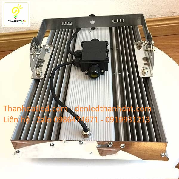 den-danh-ca-400-cao-cap-chong-nhieu-1 đèn đánh cá chống nhiễu 400w