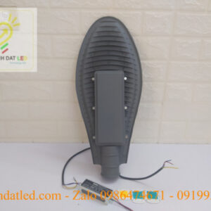 Đèn đường led lá 30w 2 den duong led la 30w