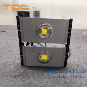 Đèn LED đánh cá 100w TDL 3 den led danh ca 200w 2