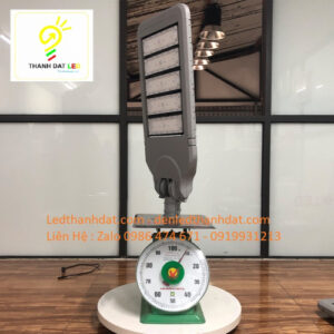Đèn led đường phố 220w module SMD DONE 6 den led duong pho 5