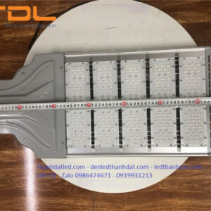 Đèn led đường phố 250w M13 6 den led duong pho m13 250w