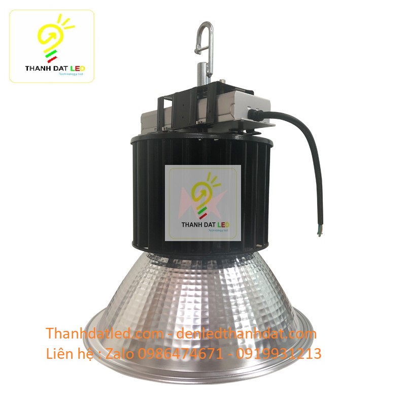 den-led-nha-thi-dau-200w-1 Đèn led nhà thi đấu 200w