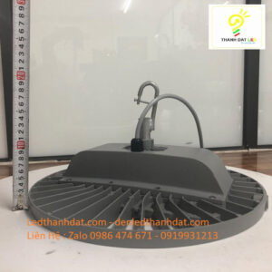 Đèn led nhà xưởng Philips 100w highbay UFO OEM 3 den led nha xuong philips highbay ufo