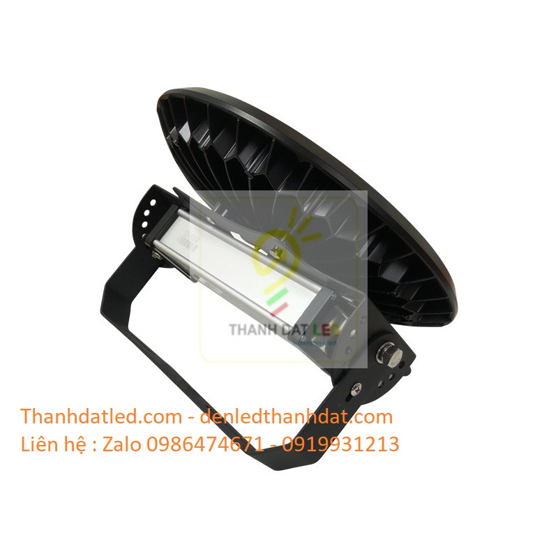 đèn chiếu sáng nhà xưởng 80w