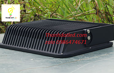 đèn pha led ngoài trời cao cấp