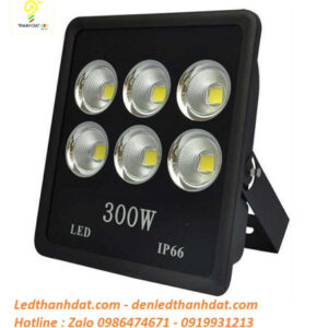 Đèn pha led 300w ip66 rọi xa 6 den led pha 300w
