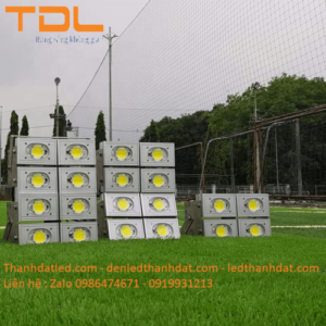 Đèn LED pha 400w ngoài trời Prolux 4 den led pha prolux 400w chieu sang san the thao min