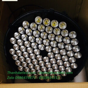 Đèn pha led 1000w sân vận động 5 den led san the thao