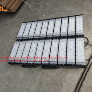 Đèn pha led 1000w module SMD 5 Đèn pha led tennis 1000w chất lượng