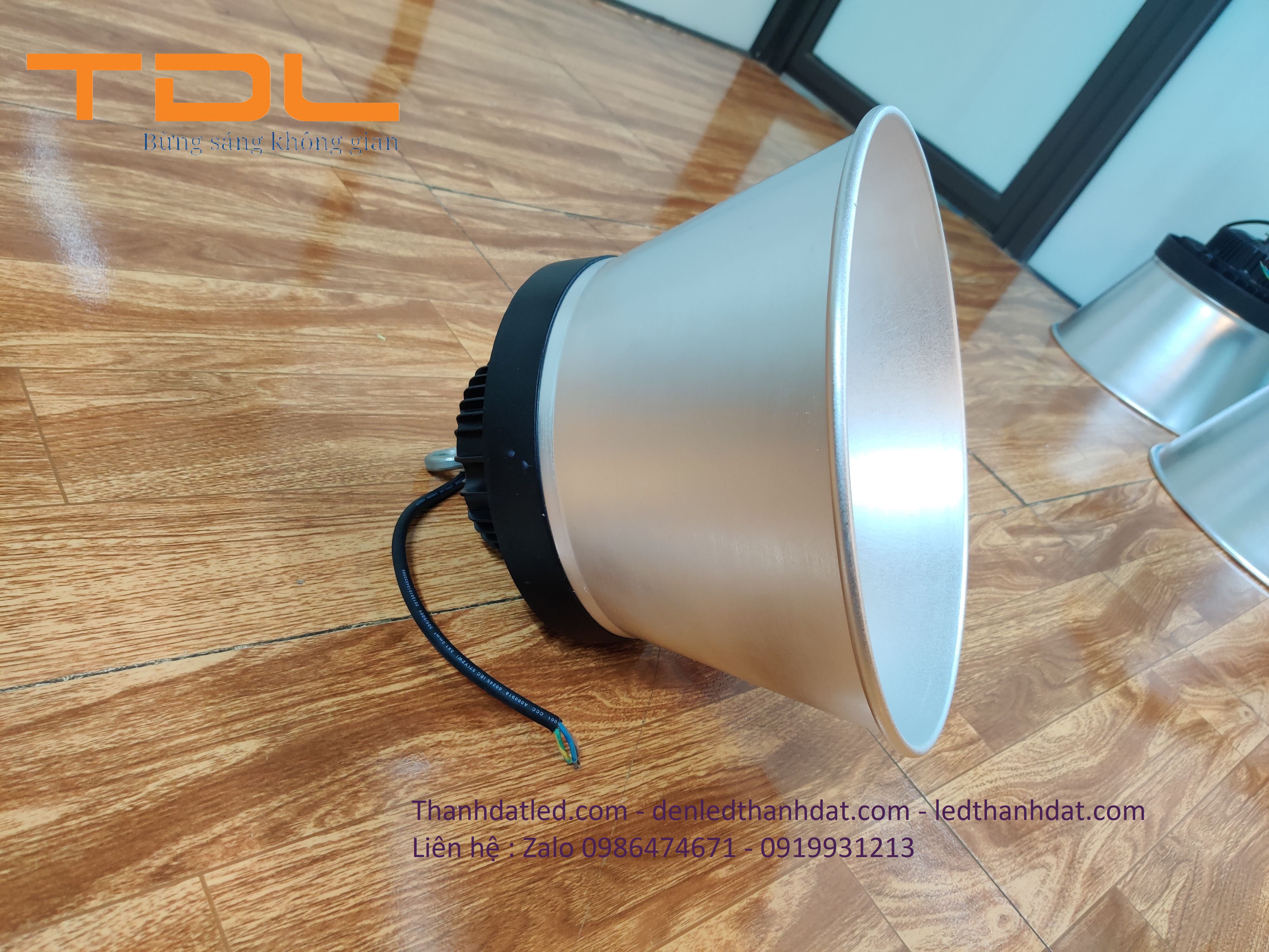 đèn led ufo 100w
