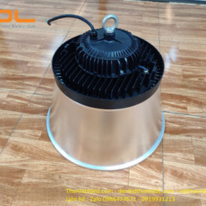 Đèn LED Highbay nhà xưởng 200w UFO 3 den nha xuong highbay 200w