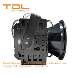 Đèn pha led 1000w cầu cảng 3 den pha cau cang 1000w