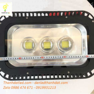 ĐÈN PHA 150W MẮT LỒI 3 den pha led 150w ngoai troi 1