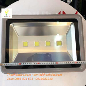 ĐÈN PHA LED 200W XÁM 3 den pha led 200w ngoai troi xam