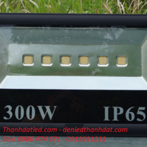 Đèn led pha 300w ngoài trời 1 den pha led 300w 2