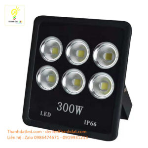 Đèn pha led 300w ip66 rọi xa 5 den pha led 300w ip66 coc