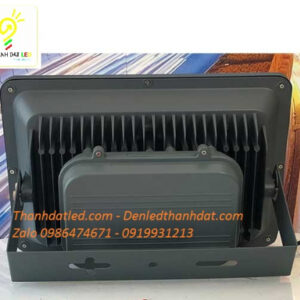 den pha led 300w roi san bong