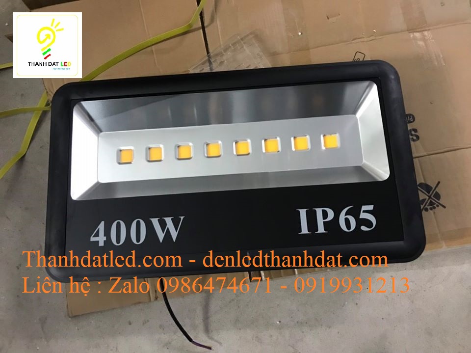 den-pha-led-400w-9 đèn pha led 400w ngoài trời