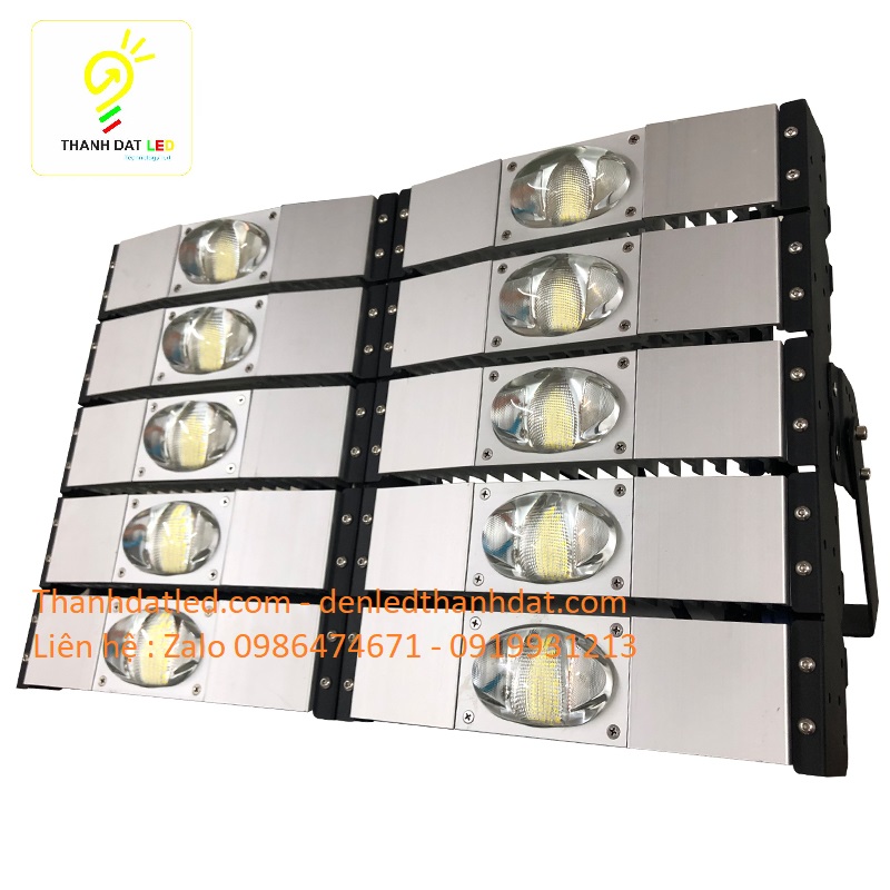 den-pha-led-500w-module-1 đèn pha led 500w module OEM Philips