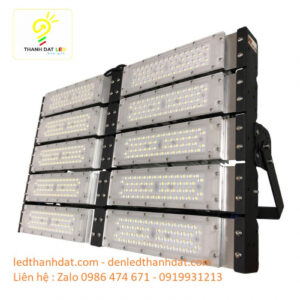 Đèn led pha 500w module smd Done 1 den pha led 500w philips module cao cap 4