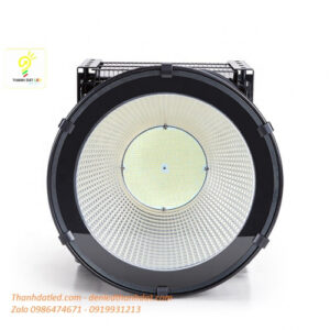 Đèn pha led rọi xa 500w sân thể thao 2 den pha led 500w roi san bong san golf
