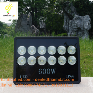 Đèn pha led 600w ip66 rọi xa 2 den pha led 600w coc