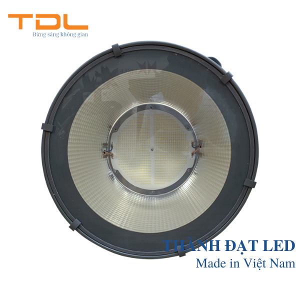 Đèn pha LED cầu cảng 1000w